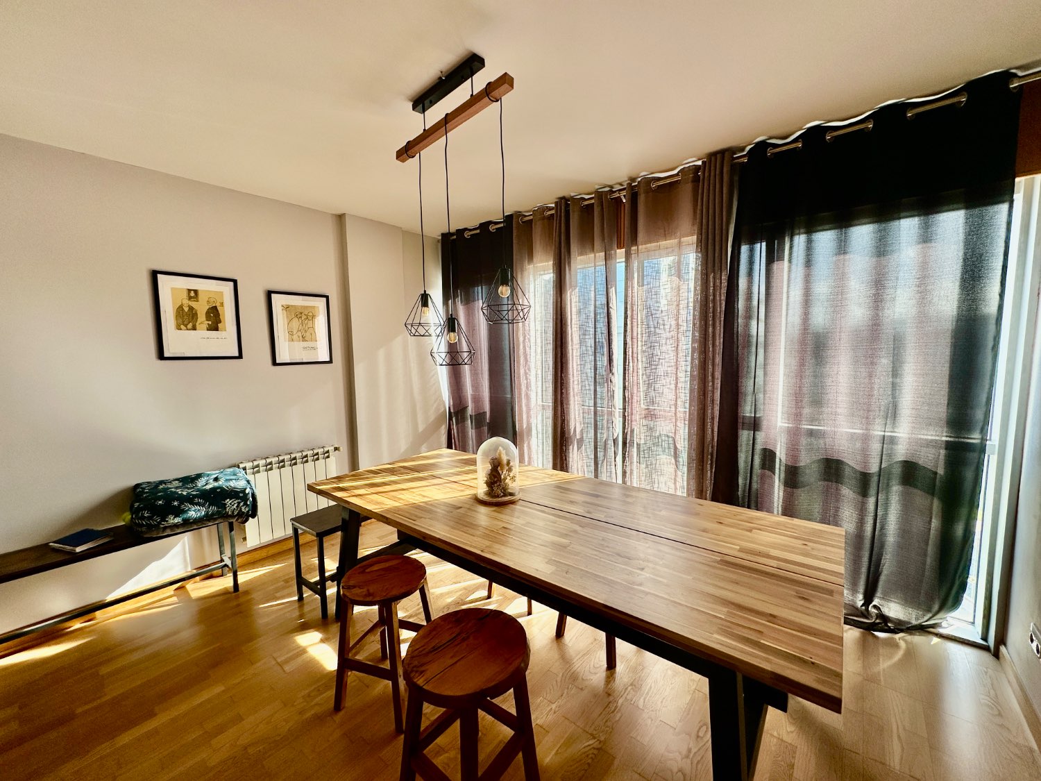 Våning till salu i Narón