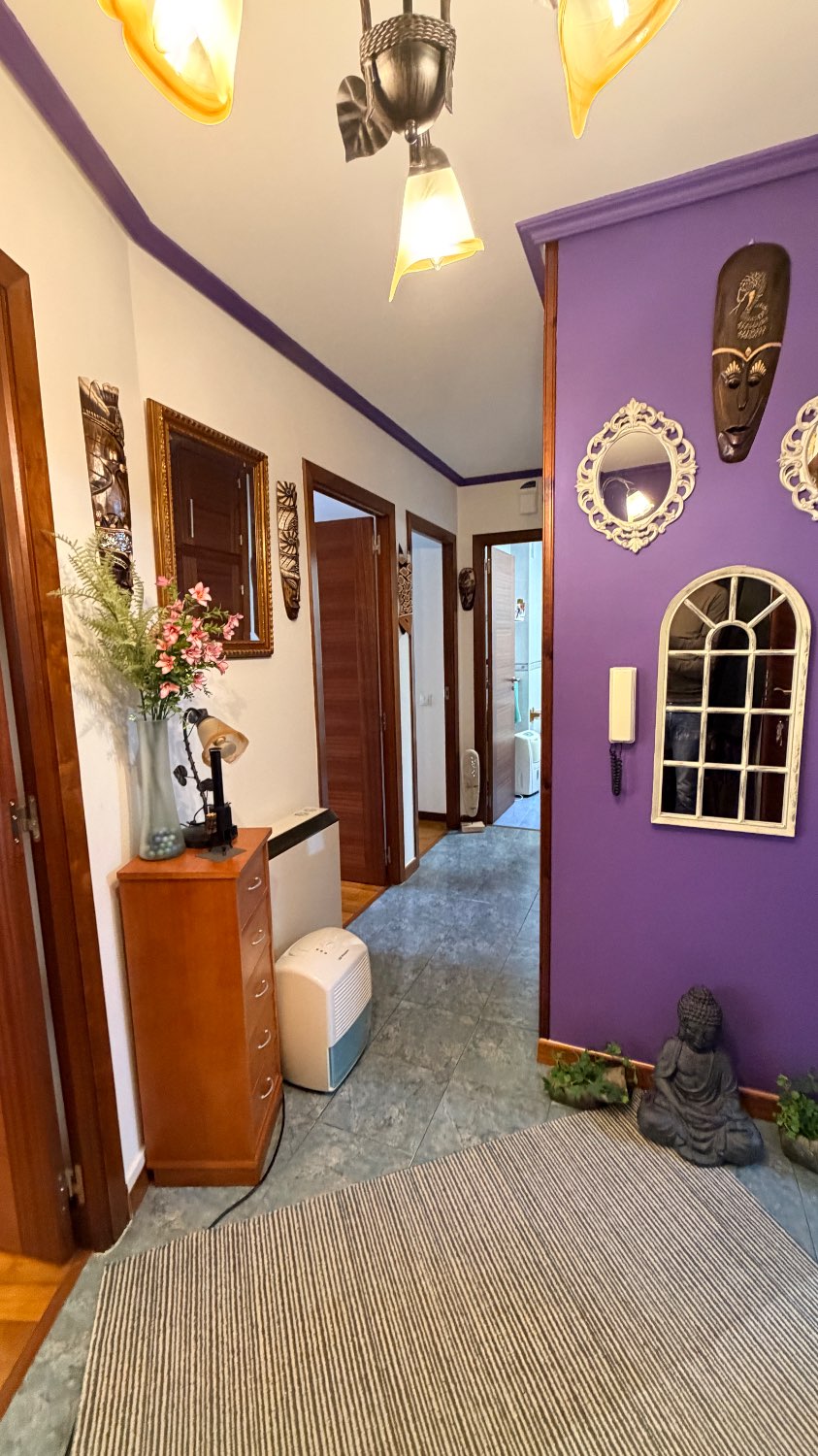 Huoneisto myynnissä Ferrol