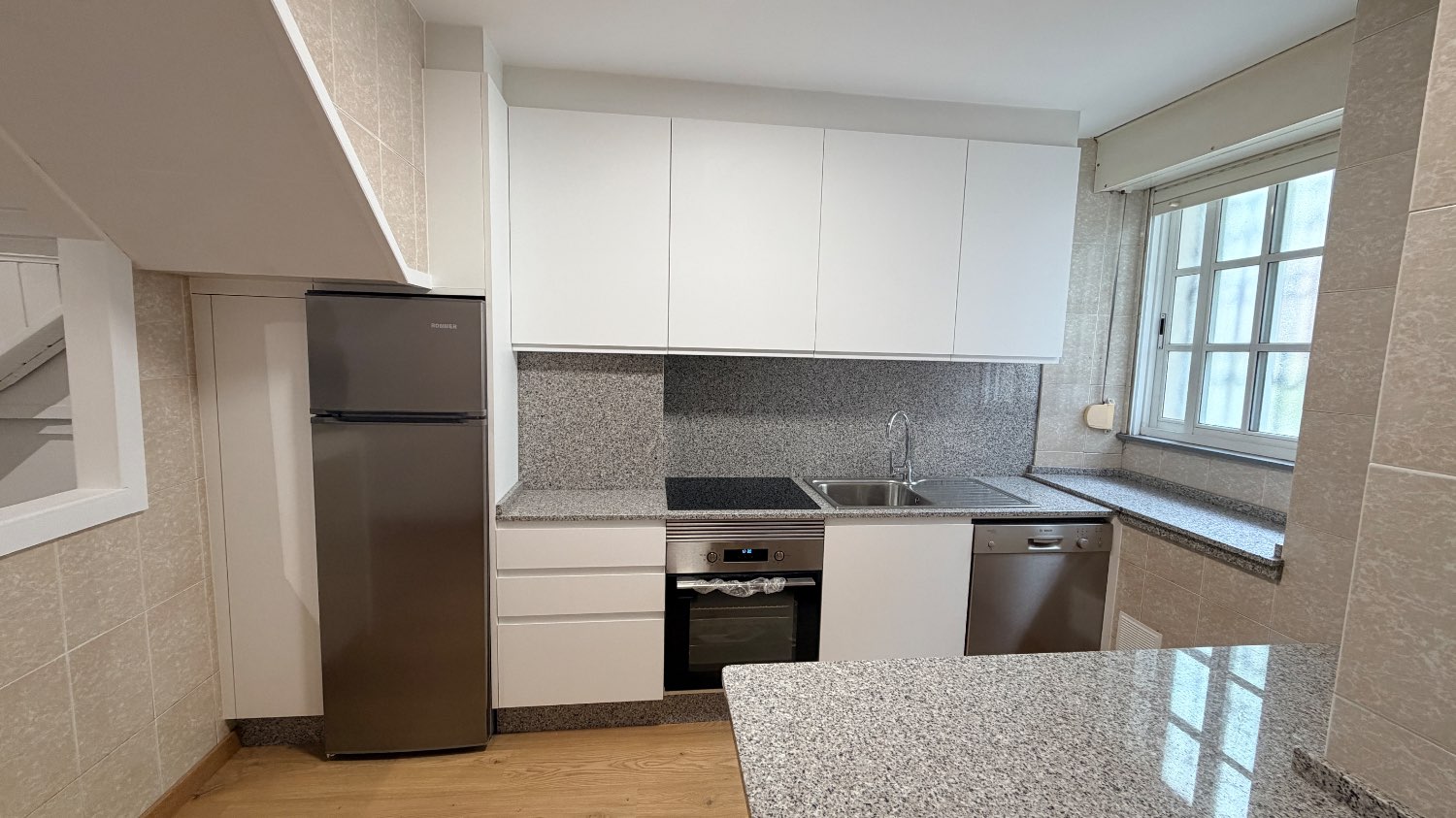 Preciosa casa a estrenar