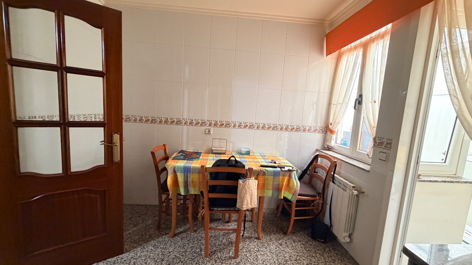 Precioso y amplio piso para entrar a vivir!!!