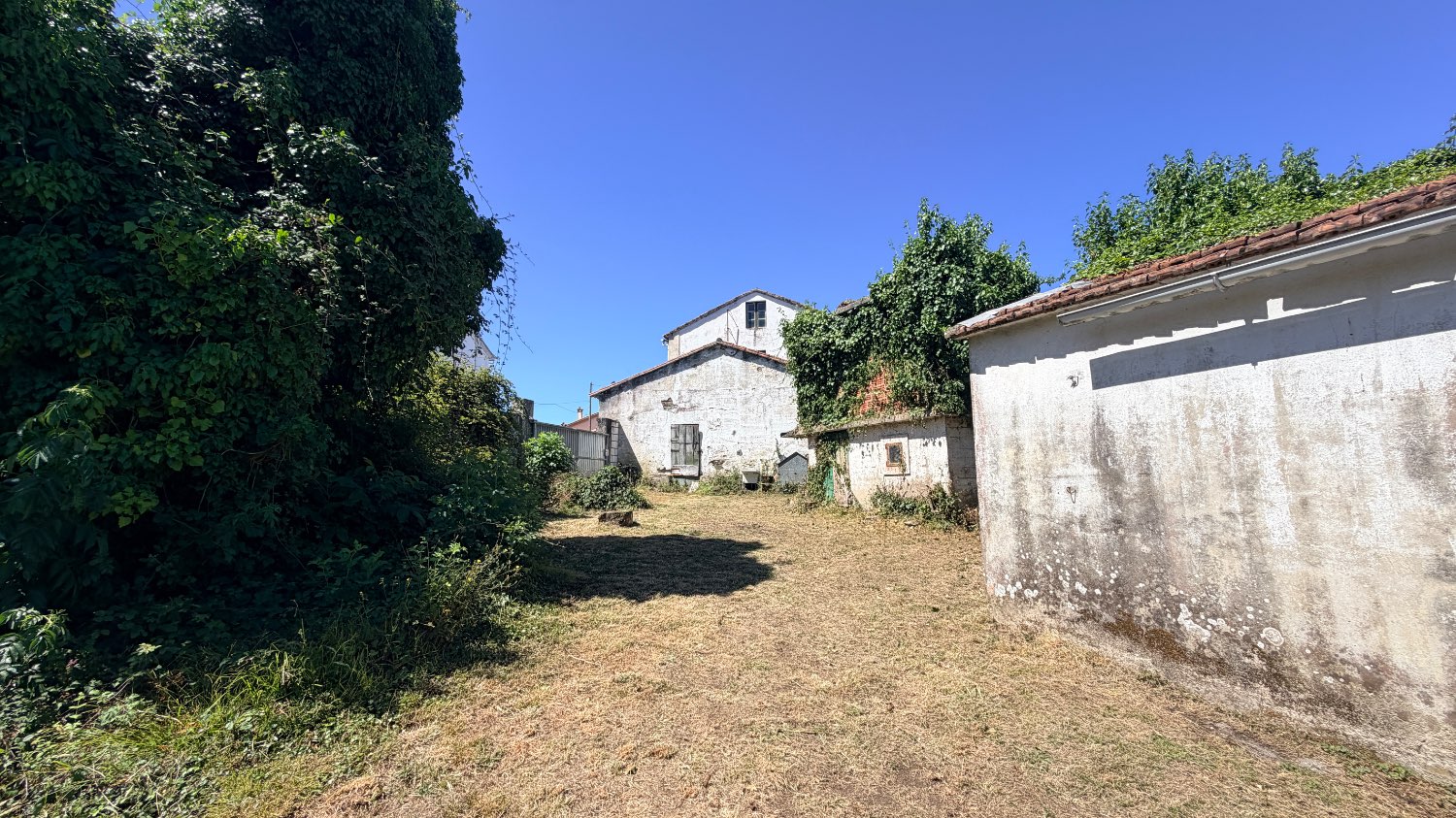 Casa con finca a la venta!!!
