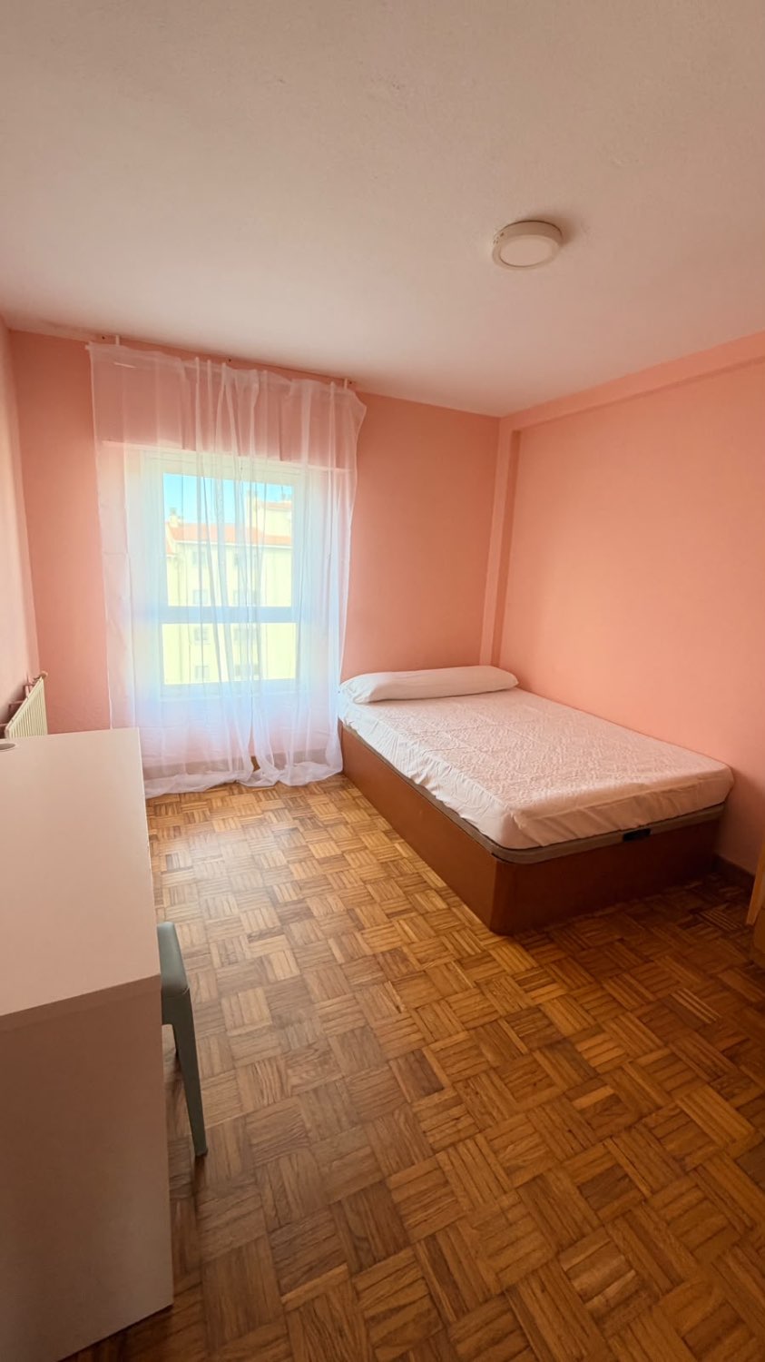 Flat for rent in Ferrol