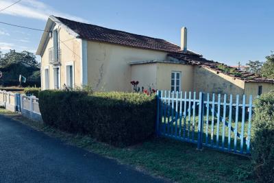 Maison en vente à Fene