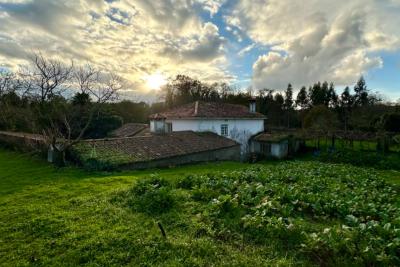 Casa en venda in Narón