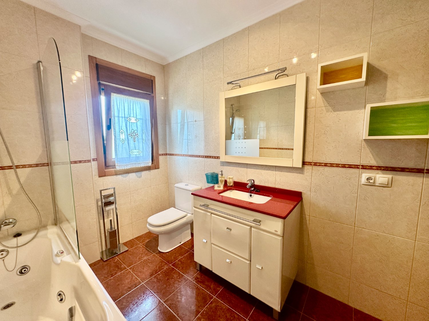Inmejorable vivienda lista para entrar a vivir!!!