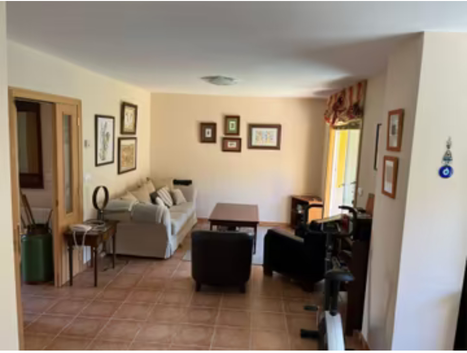 Gran oportunidad zona Raso(Ares)