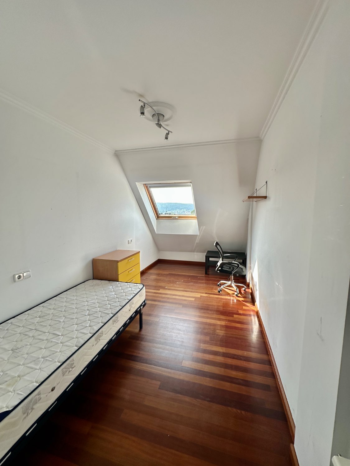 Precioso Dúplex Alto Castaño