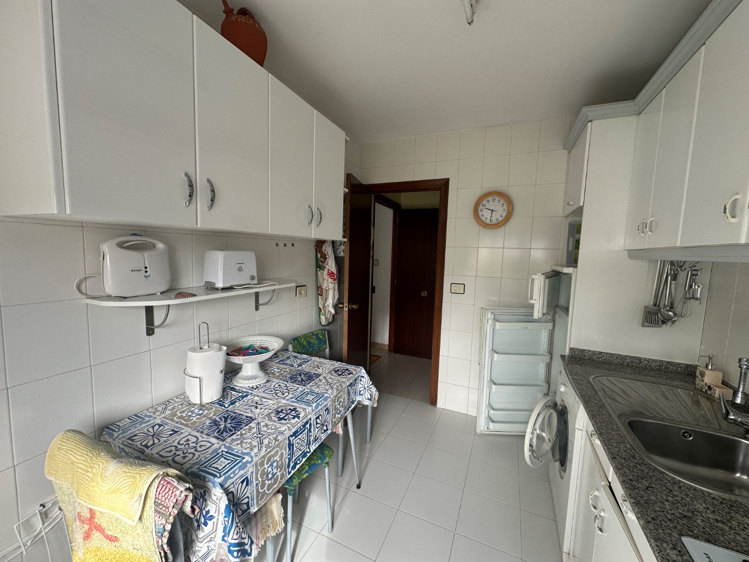 Casa completa en centro Ares ideal inversión.