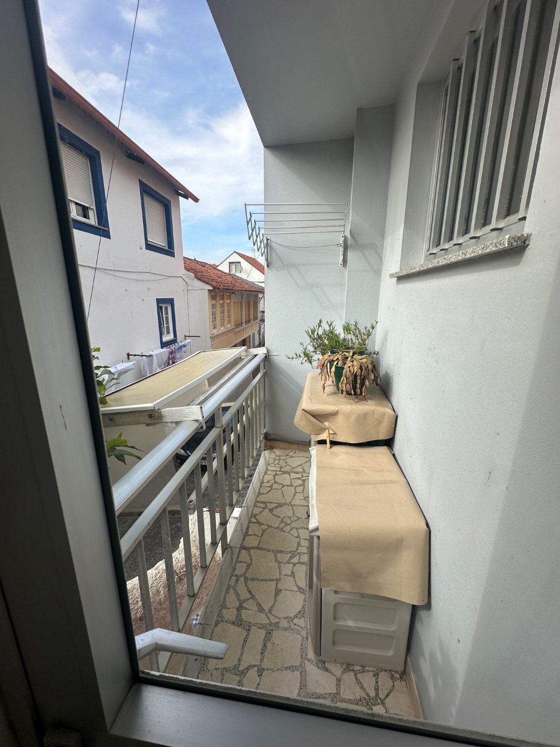 Casa completa en centro Ares ideal inversión.