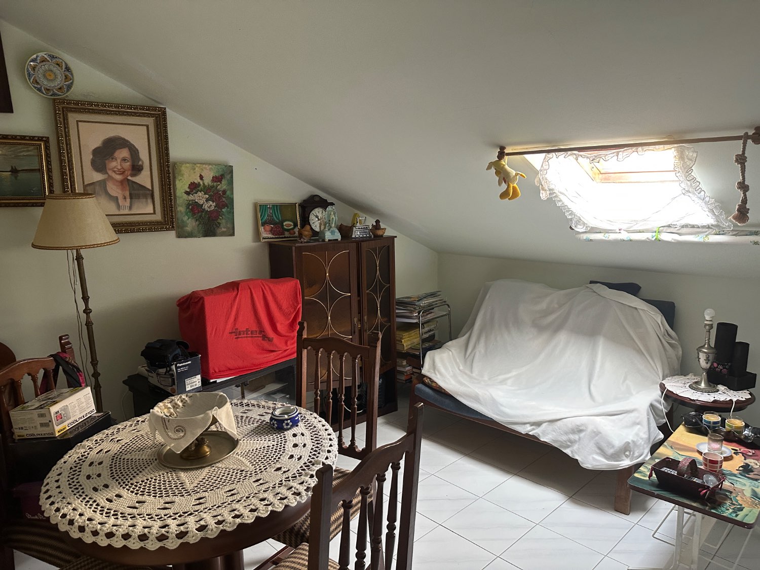 Casa completa en centro Ares ideal dos familias.
