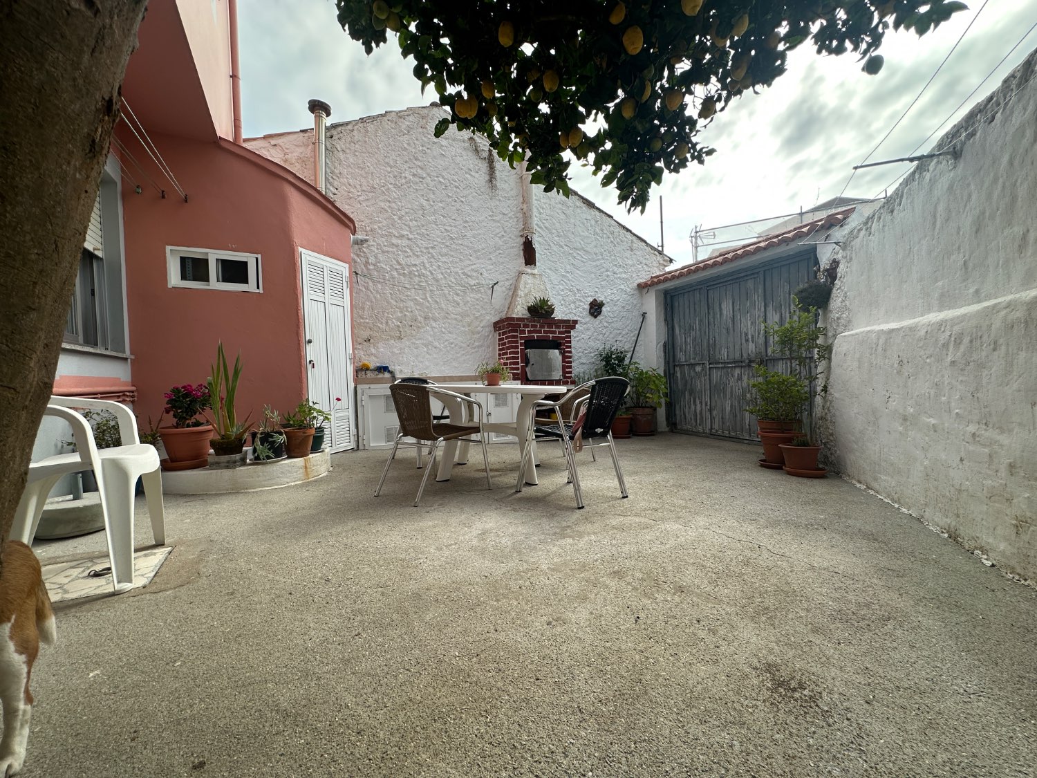 Casa completa en centro Ares ideal dos familias.