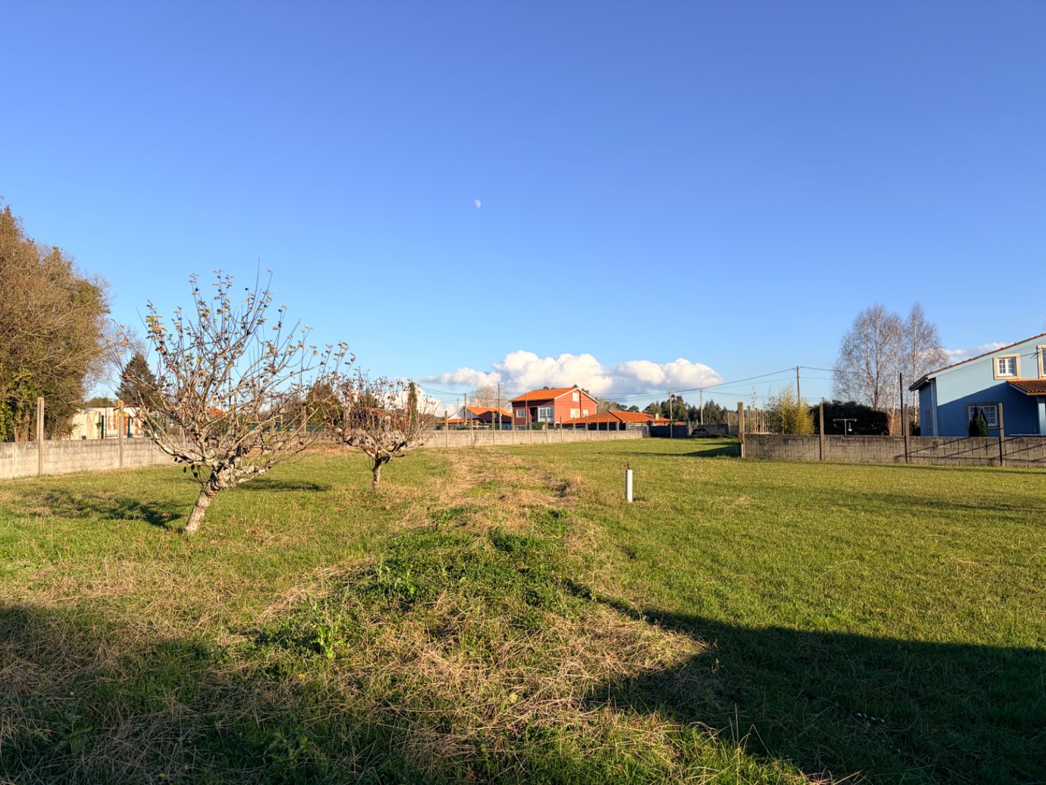 Preciosa pàrcela con parte urbana!!!