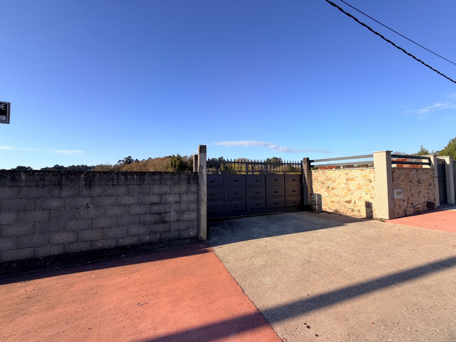 Preciosa pàrcela con parte urbana!!!