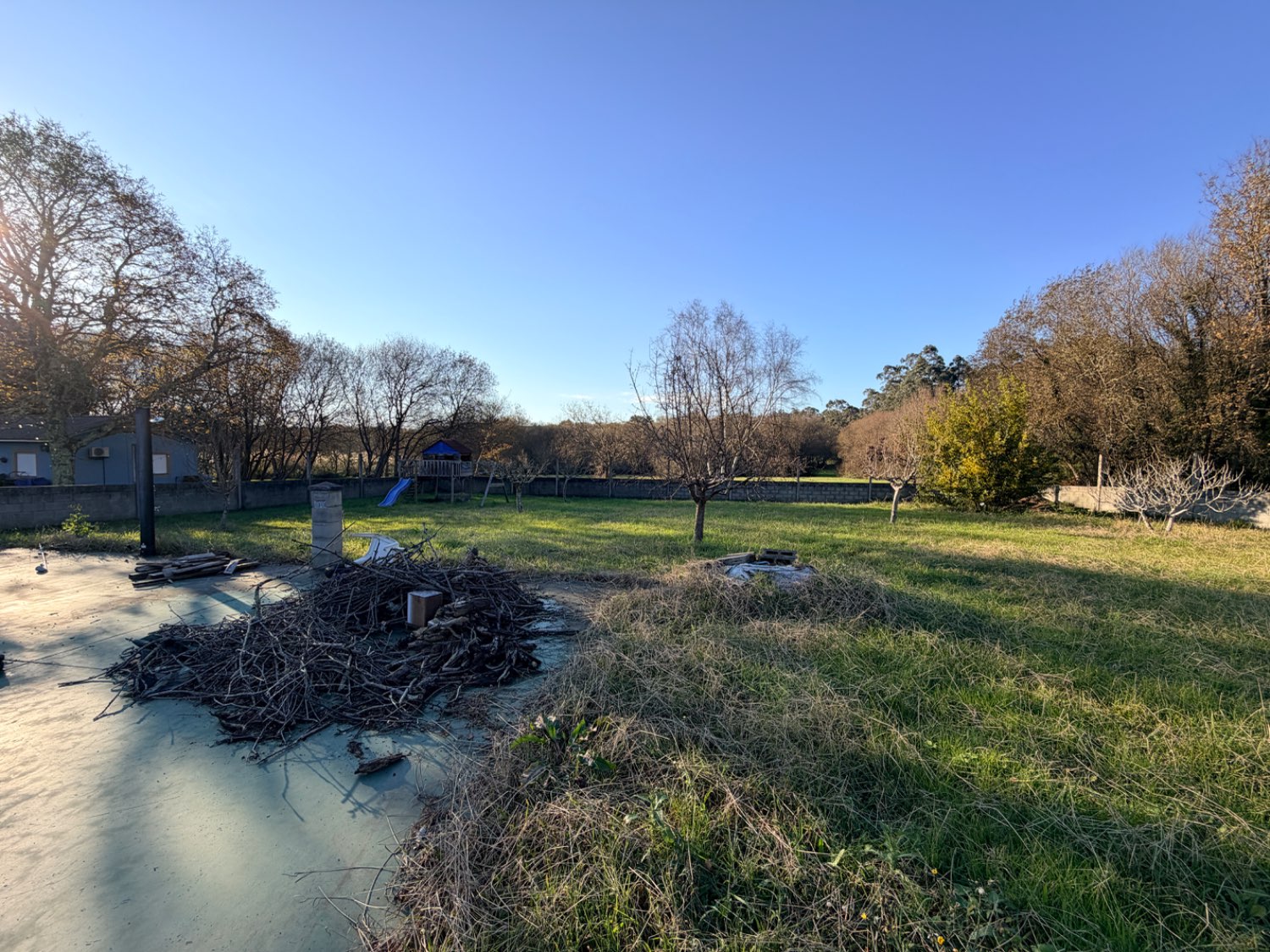 Preciosa pàrcela con parte urbana!!!