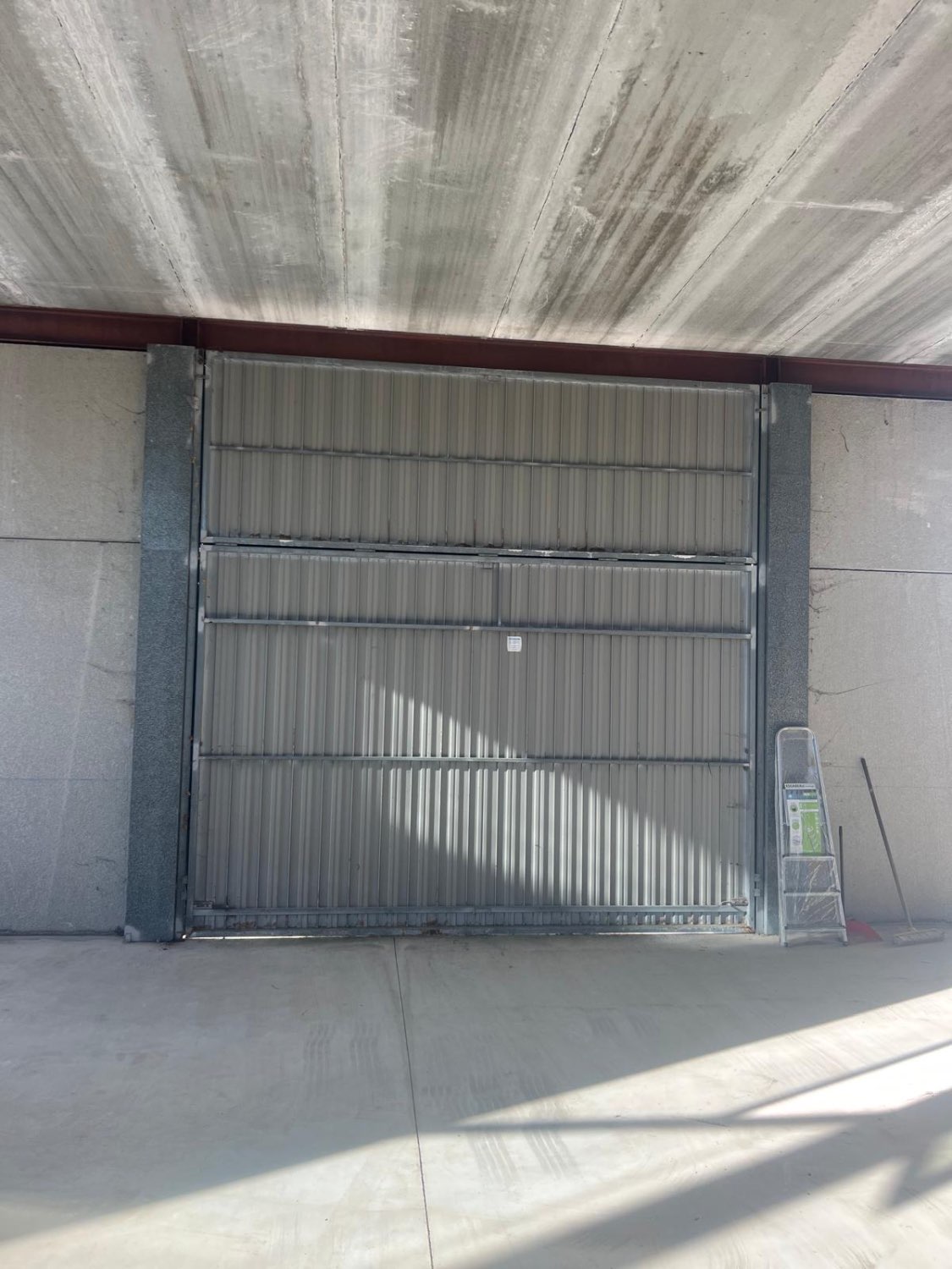 Nave a estrenar en Rio do Pozo