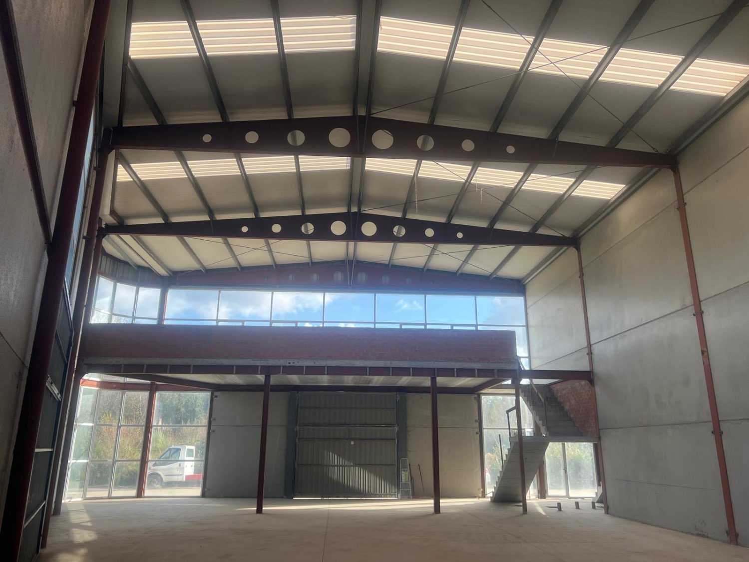 Nave a estrenar en Rio do Pozo