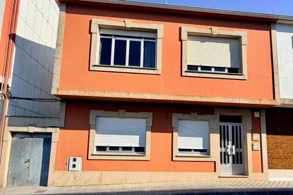 Edificio en venta en Narón