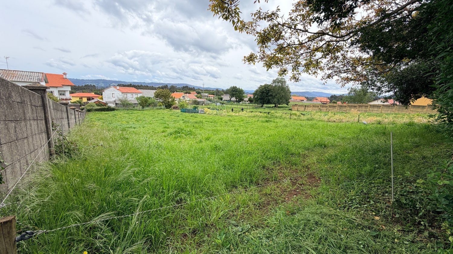 Se vende parcela para edificar de 1000m2