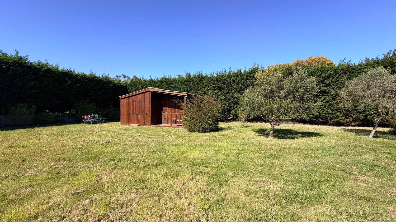 Pavillon en vente à Ares