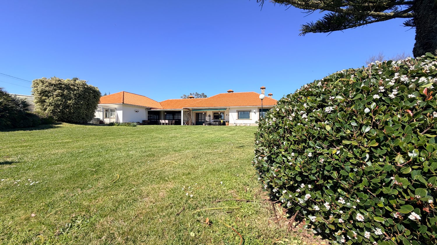 Pavillon en vente à Ares
