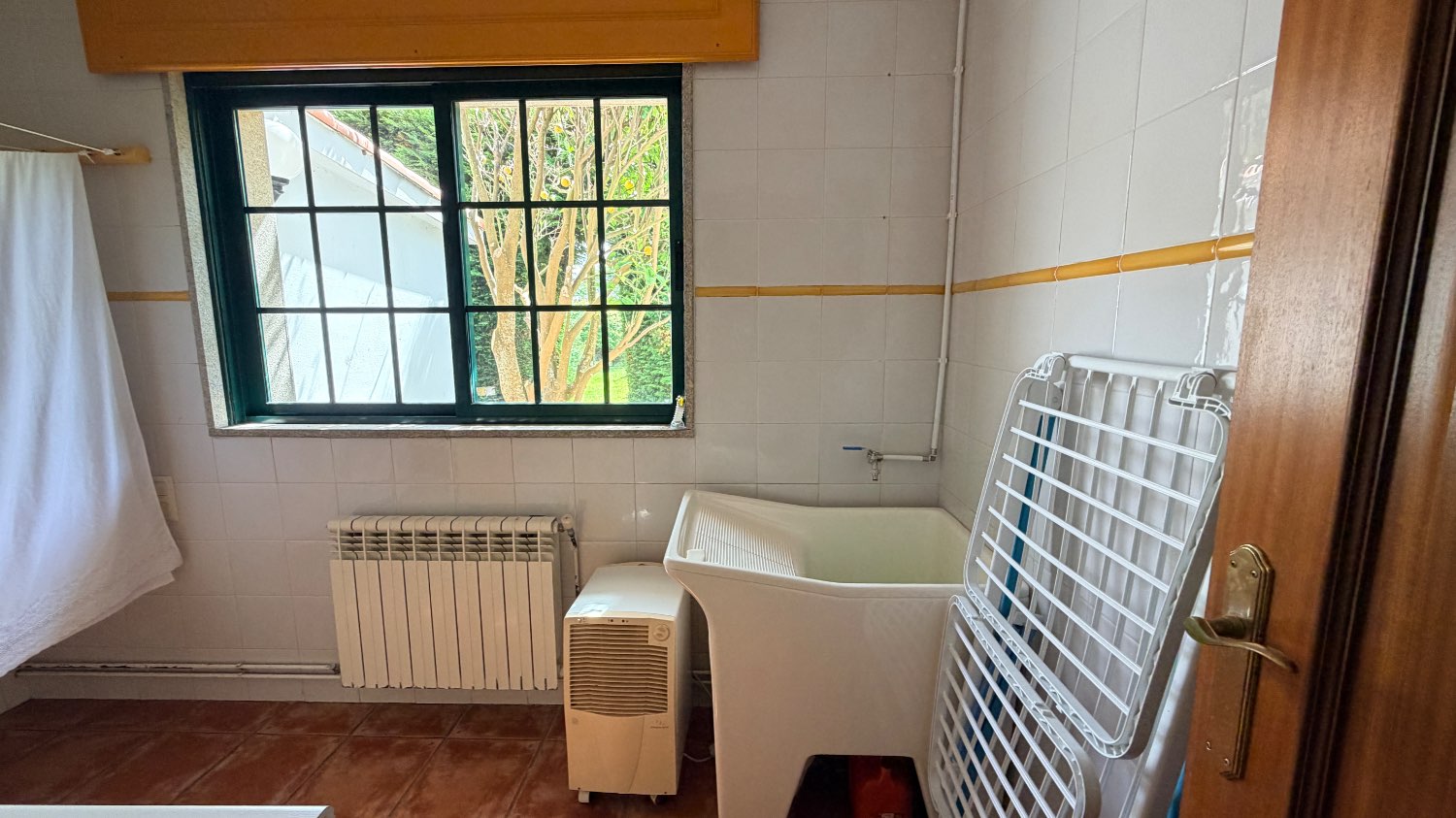 Pavillon en vente à Ares