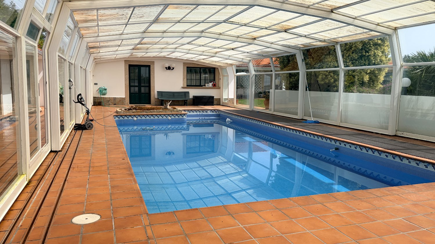 Pavillon en vente à Ares
