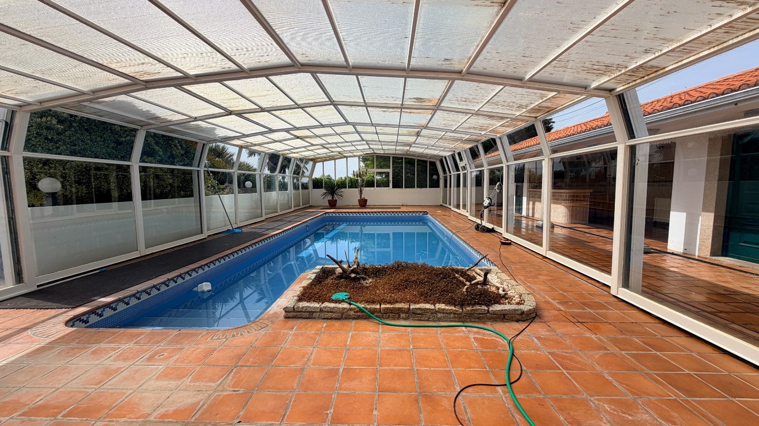 Pavillon en vente à Ares