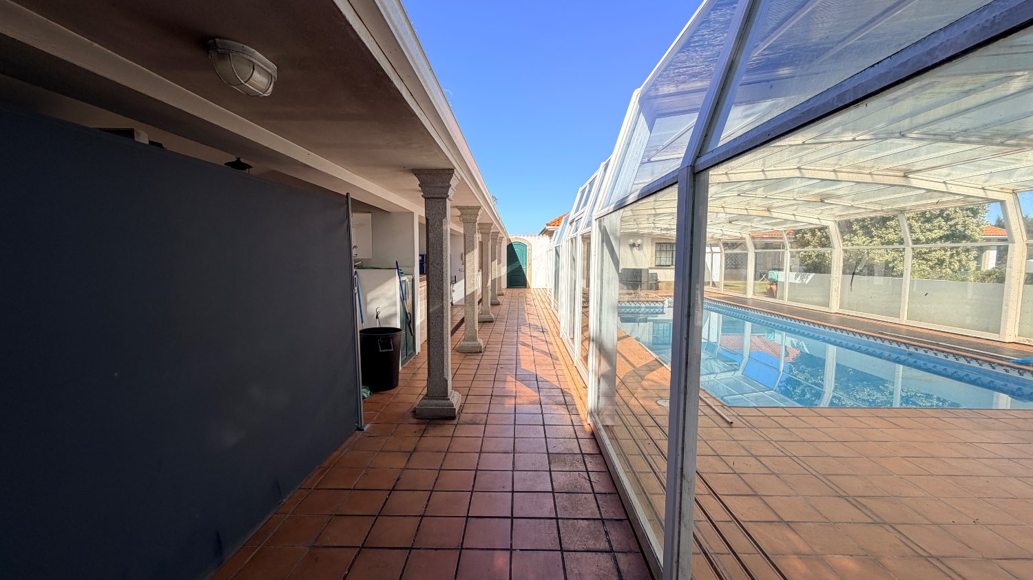 Pavillon en vente à Ares