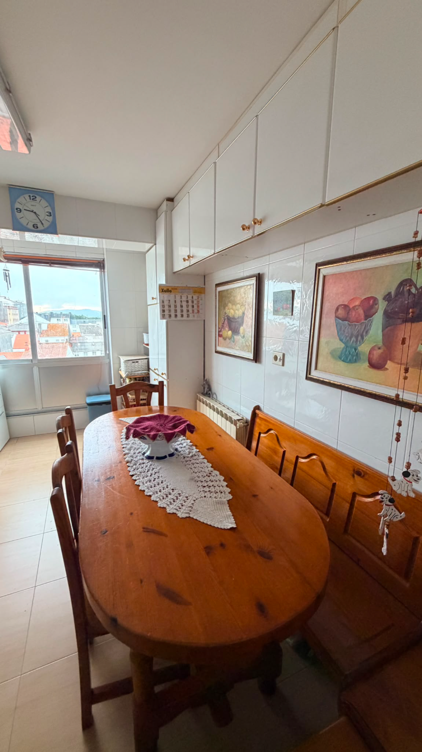 Huoneisto myynnissä Ferrol
